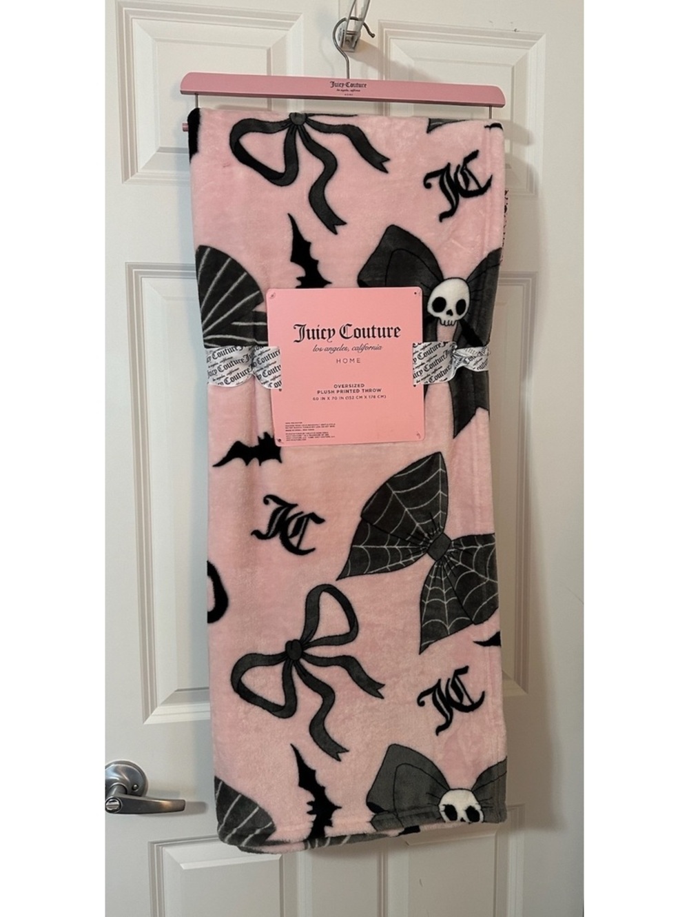 Juicy Couture Oversized Plush Printed Throw Blanket 60x70 Pink with Black Bats